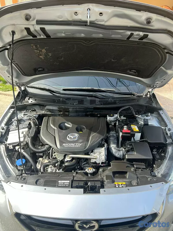 carros - Mazda Demio 2019 2