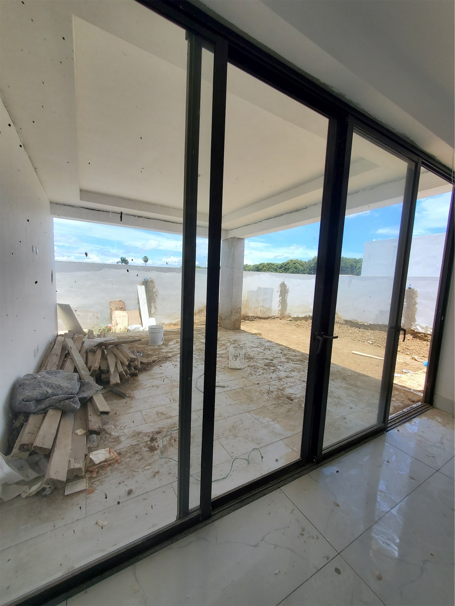 casas - Moderna Casa en Proyecto Cerrado con Patio 8
