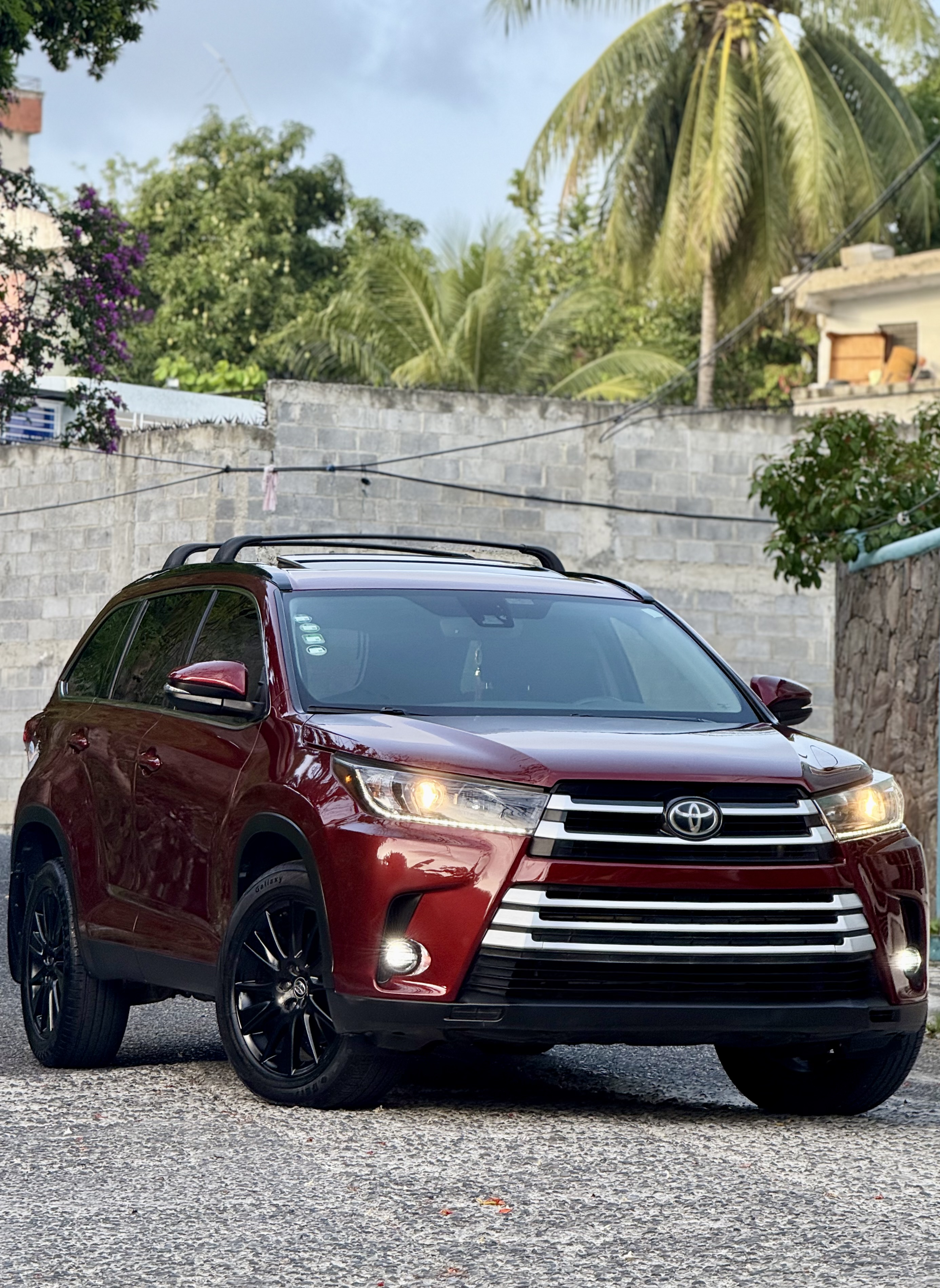 jeepetas y camionetas - Toyota Highlander SE 4X4 2019  0