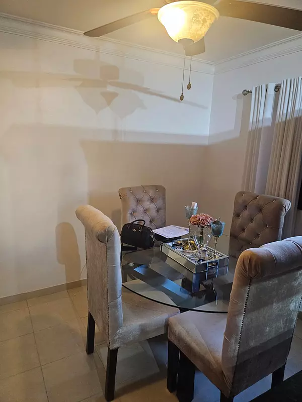 apartamentos - Apartamento piso 1, Colina de los Ríos, D. Naciona 4
