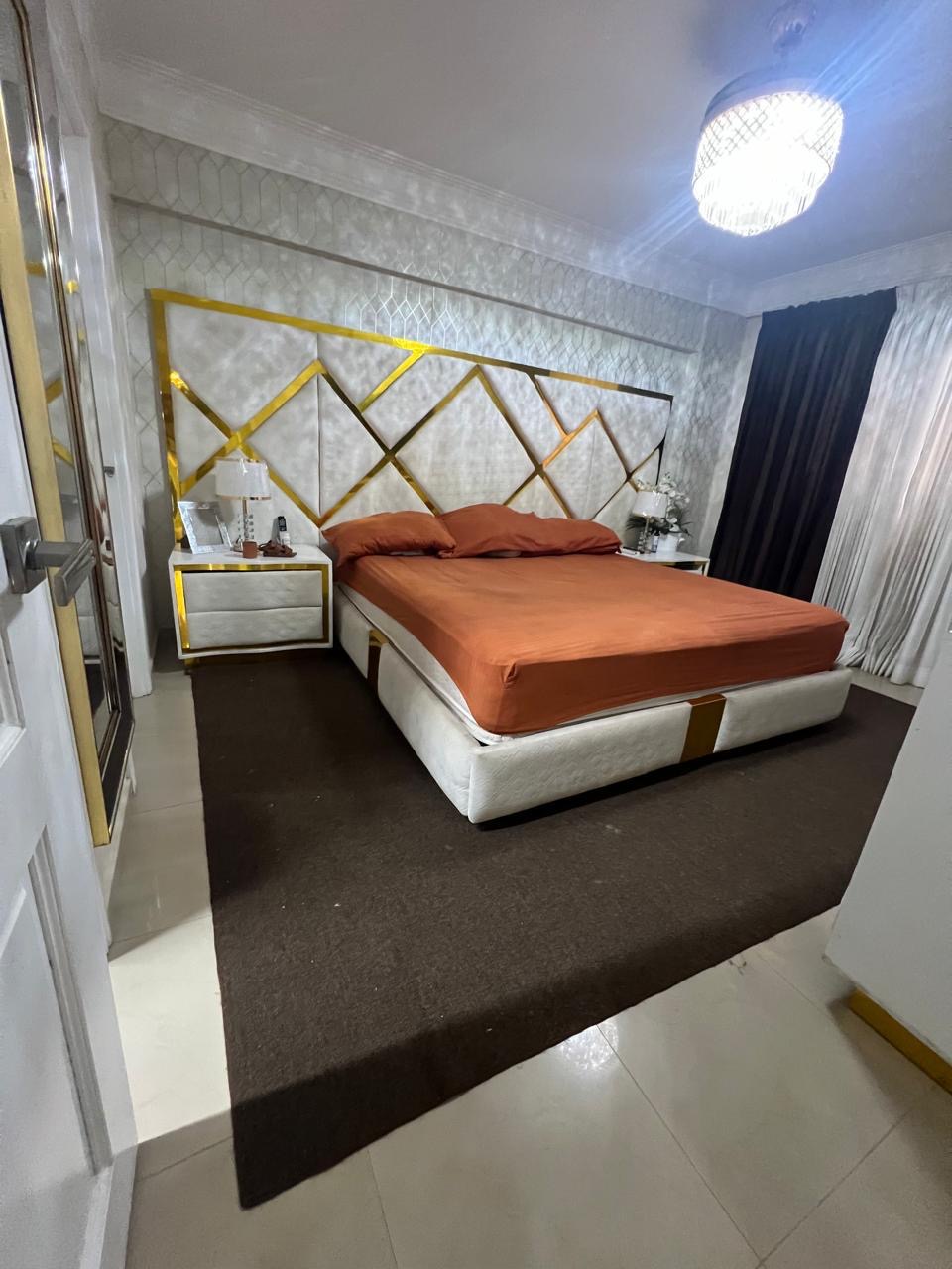 apartamentos - Vendo  ph en torre clásica en urbanización Real ,  5