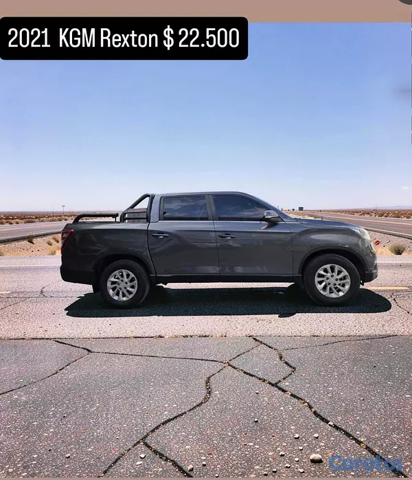 jeepetas y camionetas - KGM REXTON 2021 GRIS OSCURO DIESEL 11