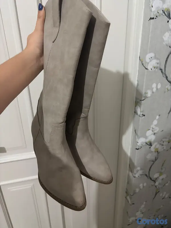zapatos para mujer - Botas vaqueras de color Gris Arena 2