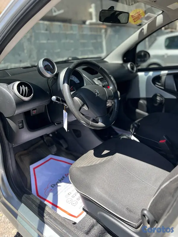 carros - Peugeot 107 Trendy 2012 8