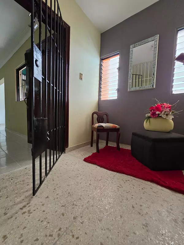 apartamentos - Vendo Apartamento en la Av. Independencia  3