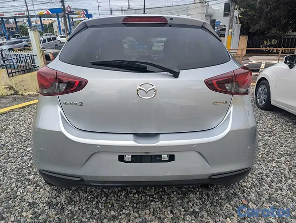 carros - Mazda 2 2020 6