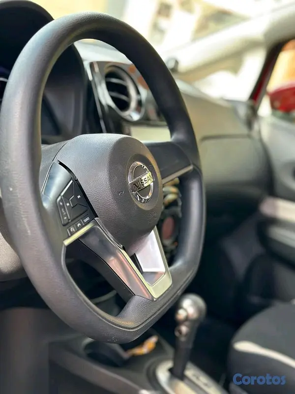 carros -  Nissan Note 2017 Full – Económico y listo para rodar  4