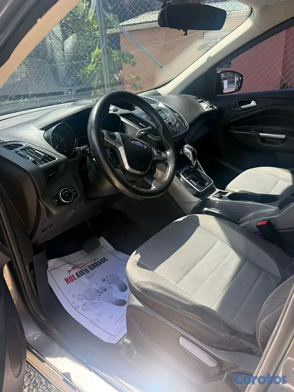 jeepetas y camionetas - Ford escape 2013 4