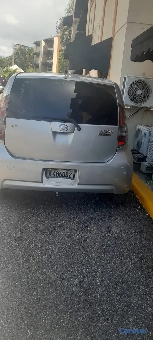 carros - Daihatsun sirion 2007 en buenas condiciones 5