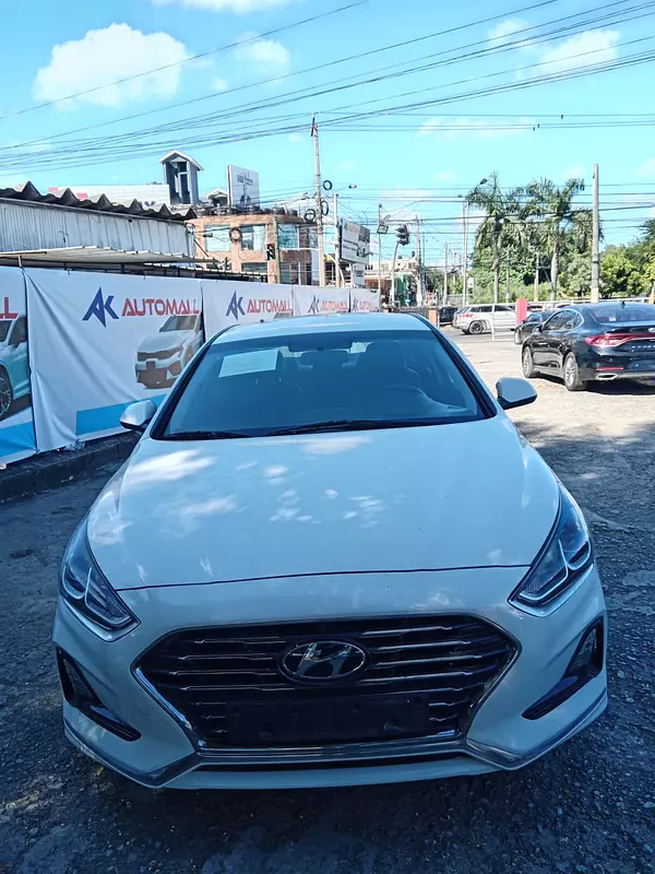 carros - HYUNDAI SONATA NEW RISE 2018 BLANCO 2