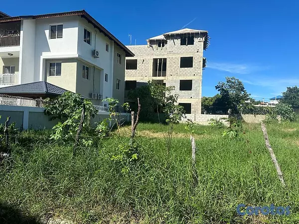solares y terrenos - Solar en Jarabacoa ideal para construir Condominio 7