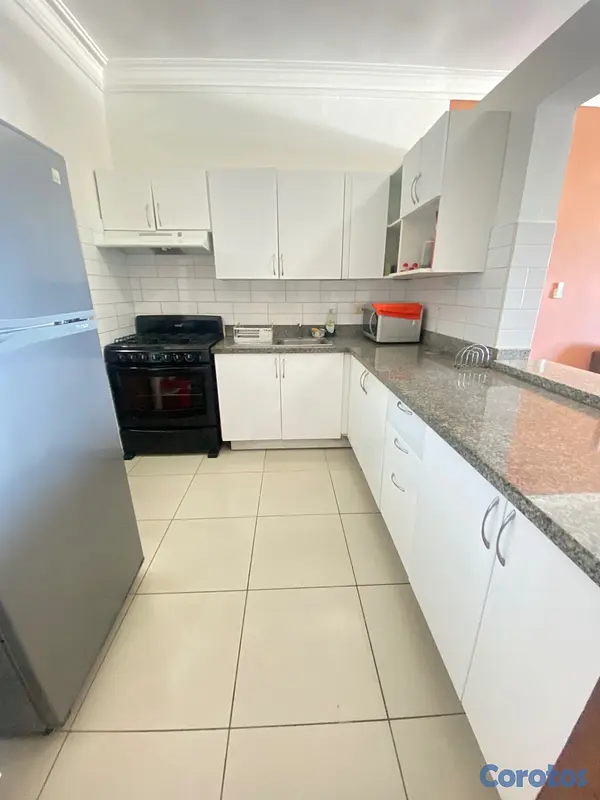 apartamentos - Se alquila apartamento vacío o amueblado en el ver 2