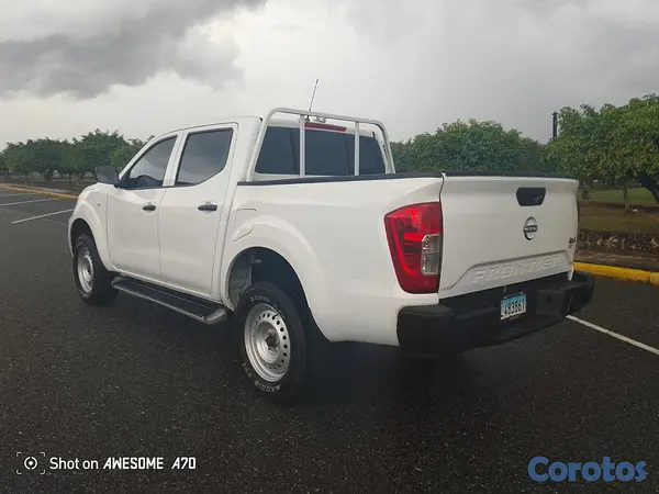 jeepetas y camionetas - Nissan frontier 2024 mecánica 4x4  6