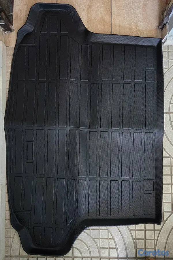 accesorios para vehiculos - Vendo de oportunidad conjunto de alfombras tipo bandejas para Honda HRV 2023 4
