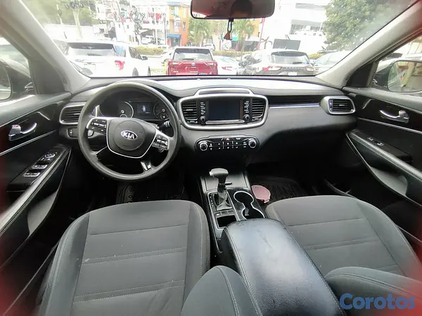 jeepetas y camionetas - 2019 Kia Sorento 3 Filas V4  4