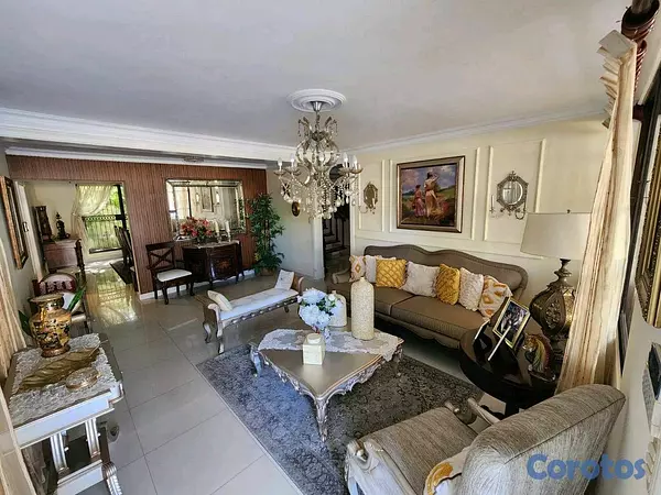 casas - Alquiler de Casa en Los Prados  4
