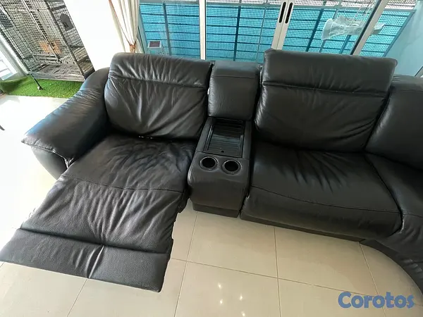 muebles y colchones - Mueble estudio en cuero negro reclinable en buen estado  4