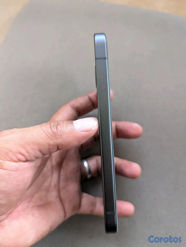 celulares y tabletas - Google pixel 9A 4