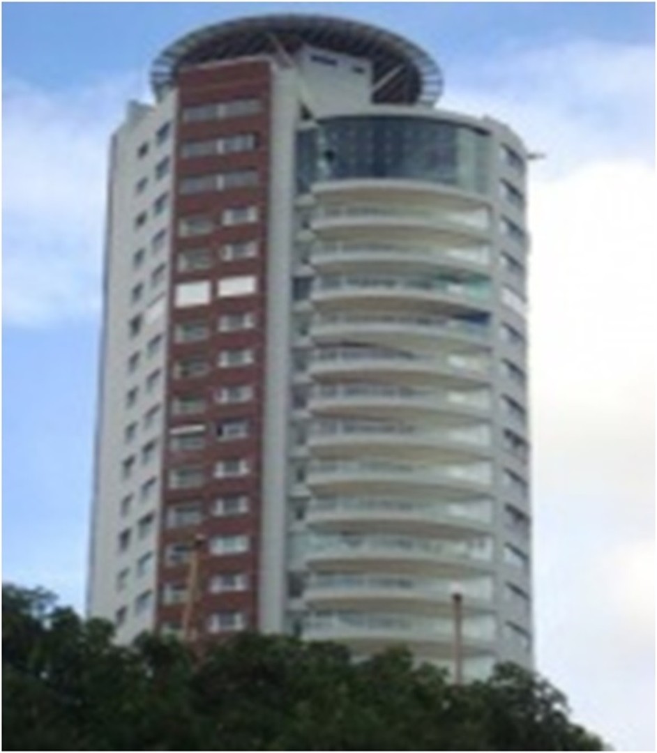 apartamentos - APTO DE LUJO Y REMODELADO  EN LA TORRE CANEY del MIRADOR SUR, FRENTE AL PARQUE