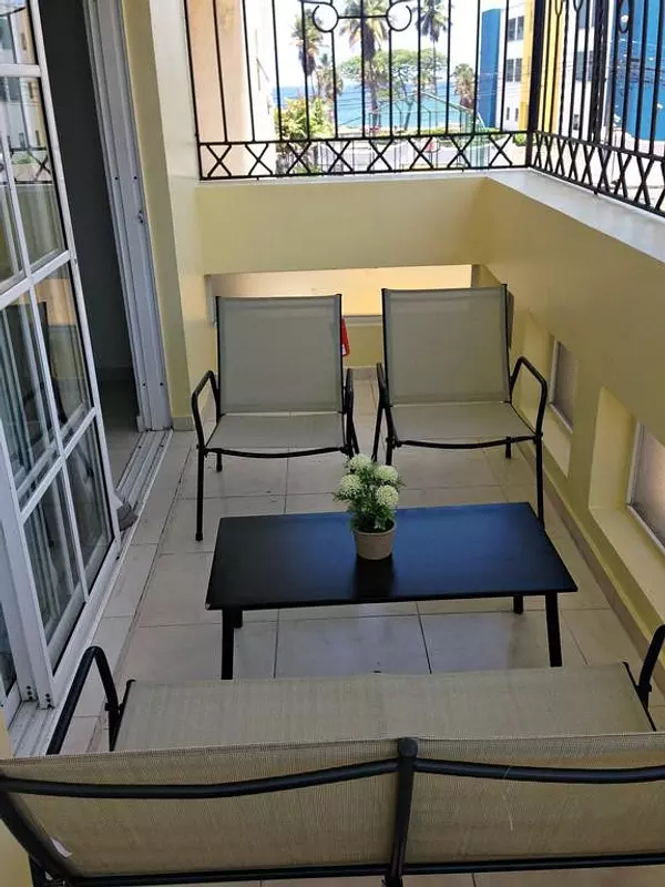 apartamentos - Se alquila apartamento amueblado en Zona Universitaria 2