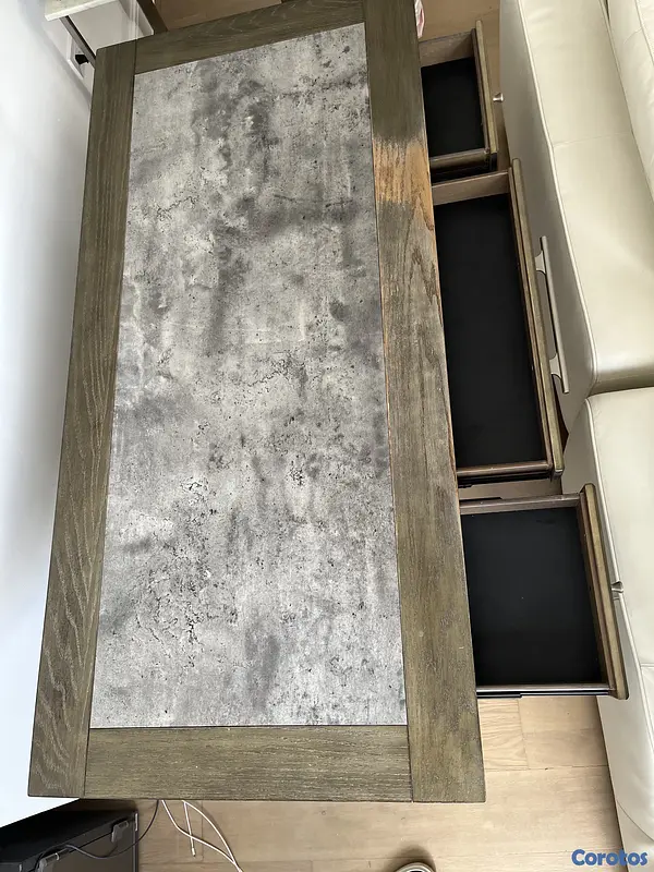 muebles y colchones - Vendo hermoso escritorio de madera con piedra. 3