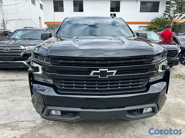 jeepetas y camionetas - Chevrolet Silverado RST Diesel  Año 2021  3