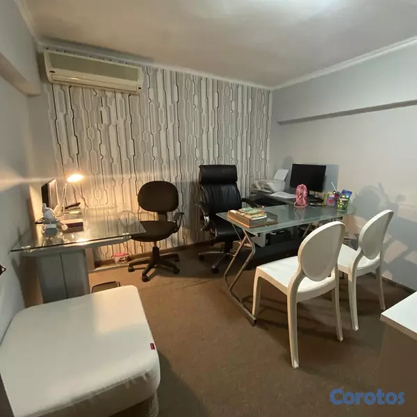 oficinas y locales comerciales - Alquilamos oficinas privadas con espacio para reci 2