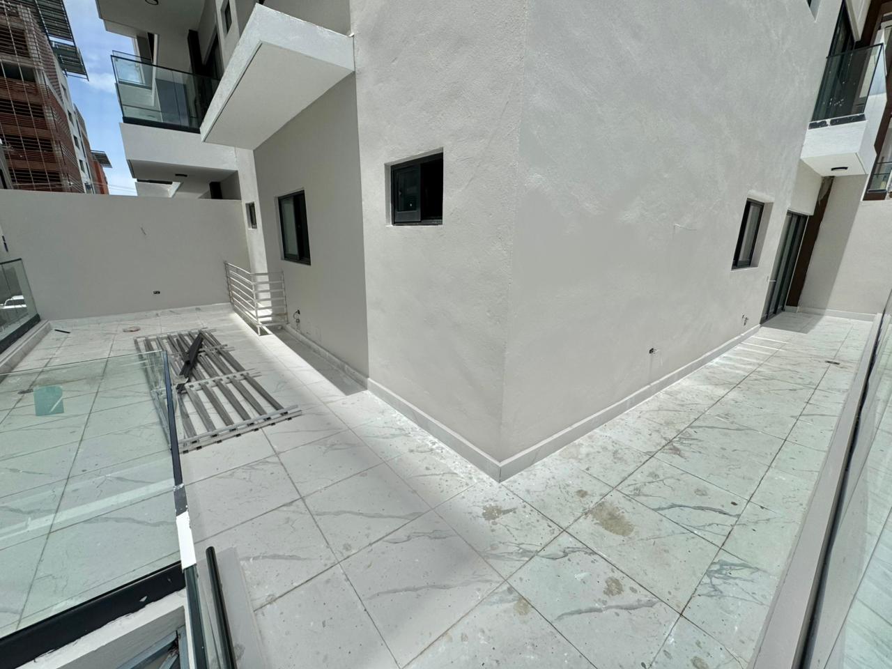apartamentos - Vendo apartamentos nuevos en Evaristo Morales  8