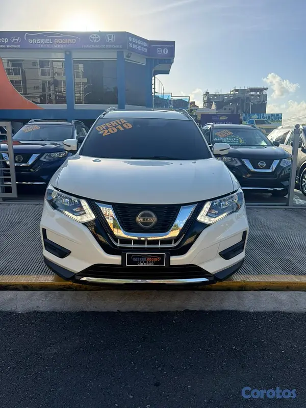 jeepetas y camionetas - Nissan Rogue SV 2019  11