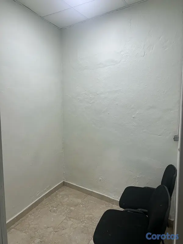 oficinas y locales comerciales - local comercial Don Bosco 7