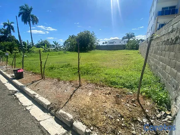 solares y terrenos - solar completamente llano en la parte alta de puerto plata  5
