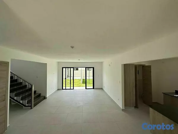 casas - Alquilo Casa duplex de dos niveles en Punta Cana 2