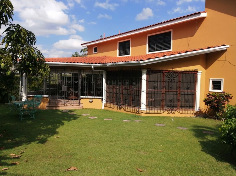 casas - Venta de Casa en Altos Arroyo Hondo 3 2