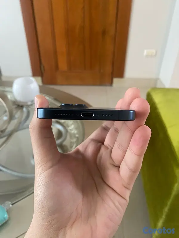 celulares y tabletas - ⚠️Negociable⚠️ iPhone 15 pro Max 256gb Factory todo original 4