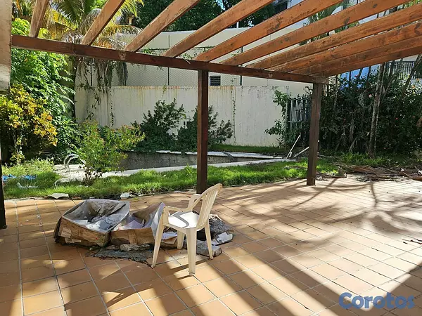casas - Venta de Casa Mejora  en Los Cacicazgos  2