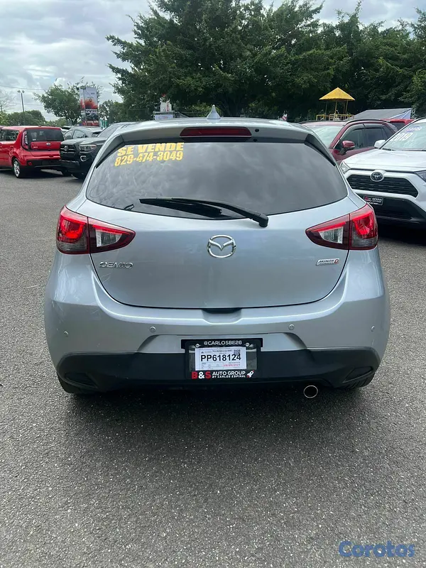 carros - Mazda Demio 2019 6