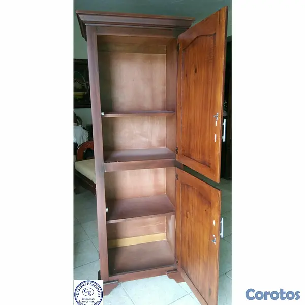 cocina - Despensas de cocina en madera color caoba  2