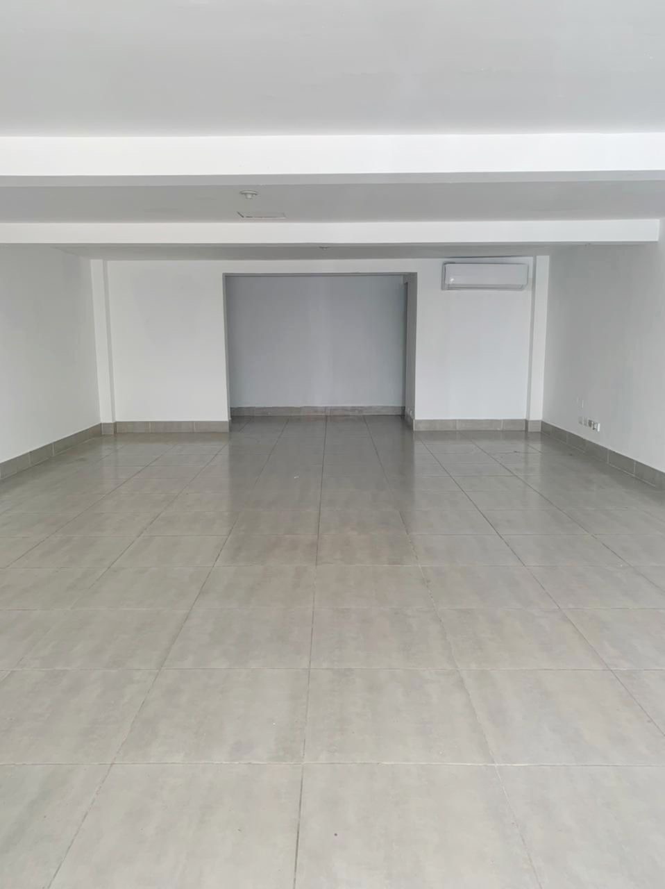 oficinas y locales comerciales - alquilet local comercial en ensanche Naco 1