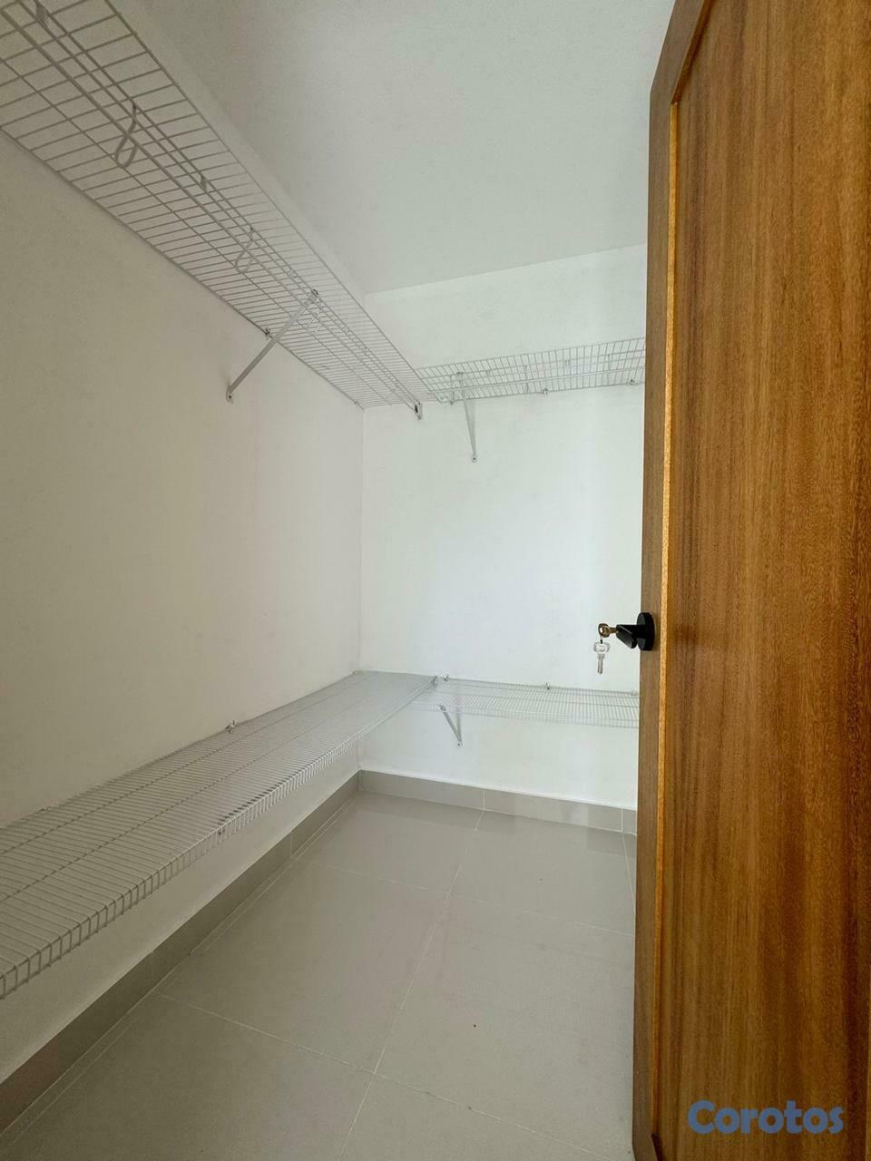apartamentos - APARTAMENTO EN VENTA -  SANTIAGO. 3