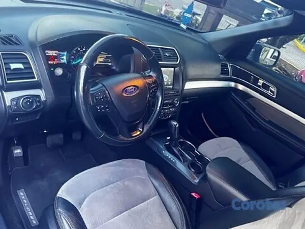 jeepetas y camionetas - Ford Explorer 2017 Sport Package 8