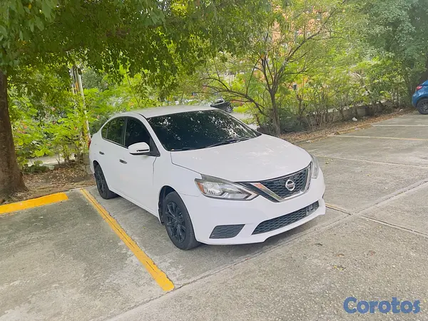 carros - Nissan Sentra SV 2019 6