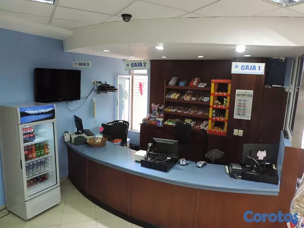 oficinas y locales comerciales - En venta edificio en la zona universitaria sto dgo 3