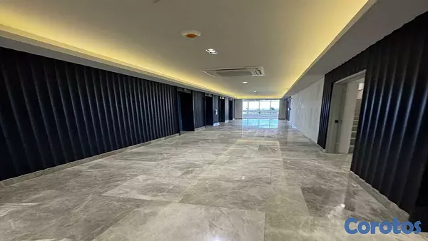 oficinas y locales comerciales - Local de oficina en Piantini World Trade Center Piso 19 3