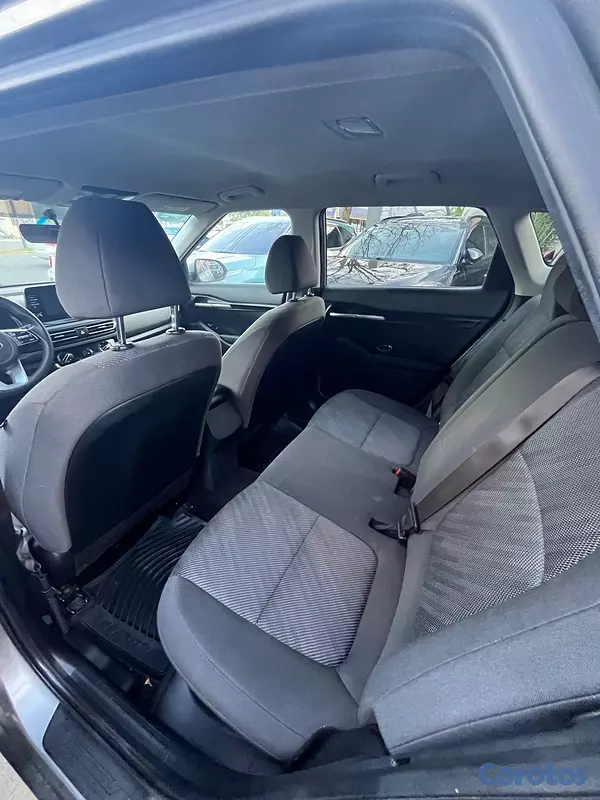 jeepetas y camionetas - Kia Seltos LX AWD 2021 5