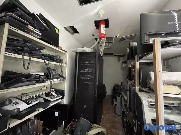 oficinas y locales comerciales - Edificio en Naco con 23 parqueos entrega en 45 dia 9