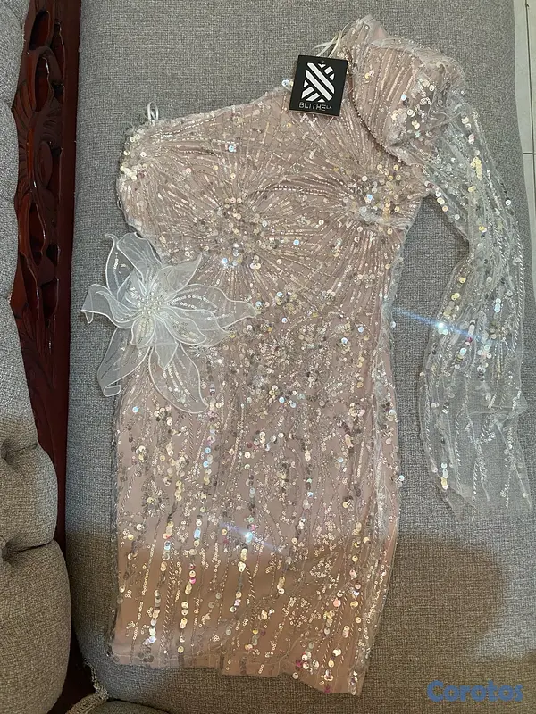 ropa para mujer - Hermoso vestido de lentejuelas  4