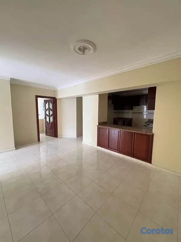 apartamentos - alquiló renacimiento segunda con terraza tres habitaciones 2.5 baños dos parqueo 5