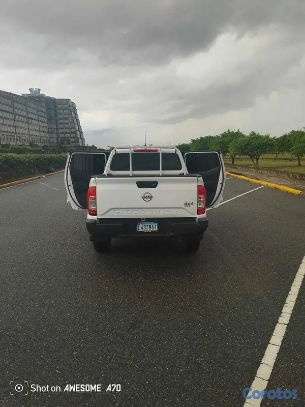 jeepetas y camionetas - Nissan frontier 2024 mecánica 4x4  10