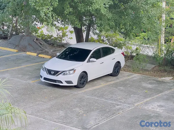 carros - Nissan Sentra SV 2019 7
