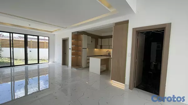 casas - CASA EN VENTA, EN LLANOS DE GURABO, SANTIAGO. 5